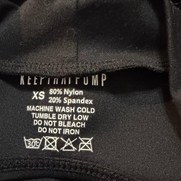 Keep That Pump Black Backless Scrunched Bodysuit XS - Picture 9 of 10